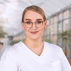 Isabell Sadler Stellvertretende Pflegeleitung Peggy Stiel